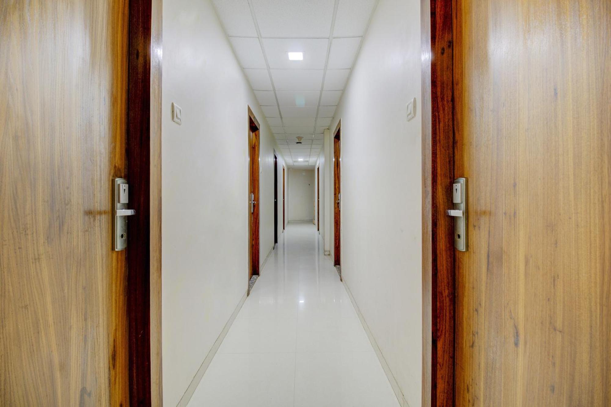 Hotel O Address Inn Mumbai Eksteriør bilde